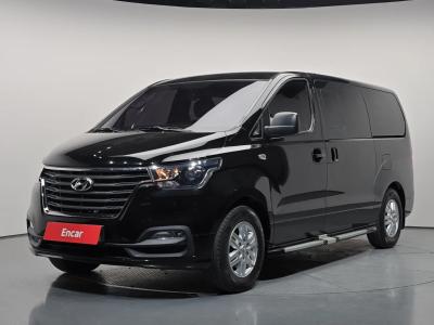 2019 Hyundai Starex