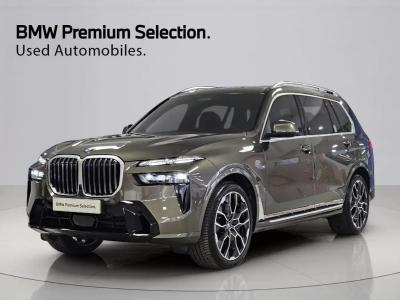 2026 BMW X7