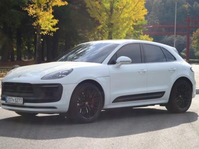 2023 Porsche Macan