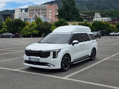 2025 Kia Carnival