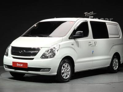 2014 Hyundai Starex