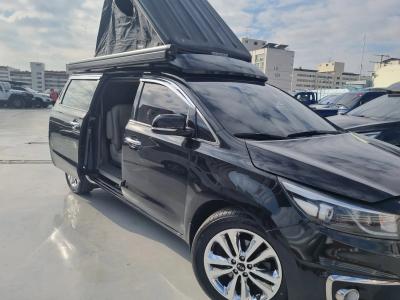 2015 Kia Carnival