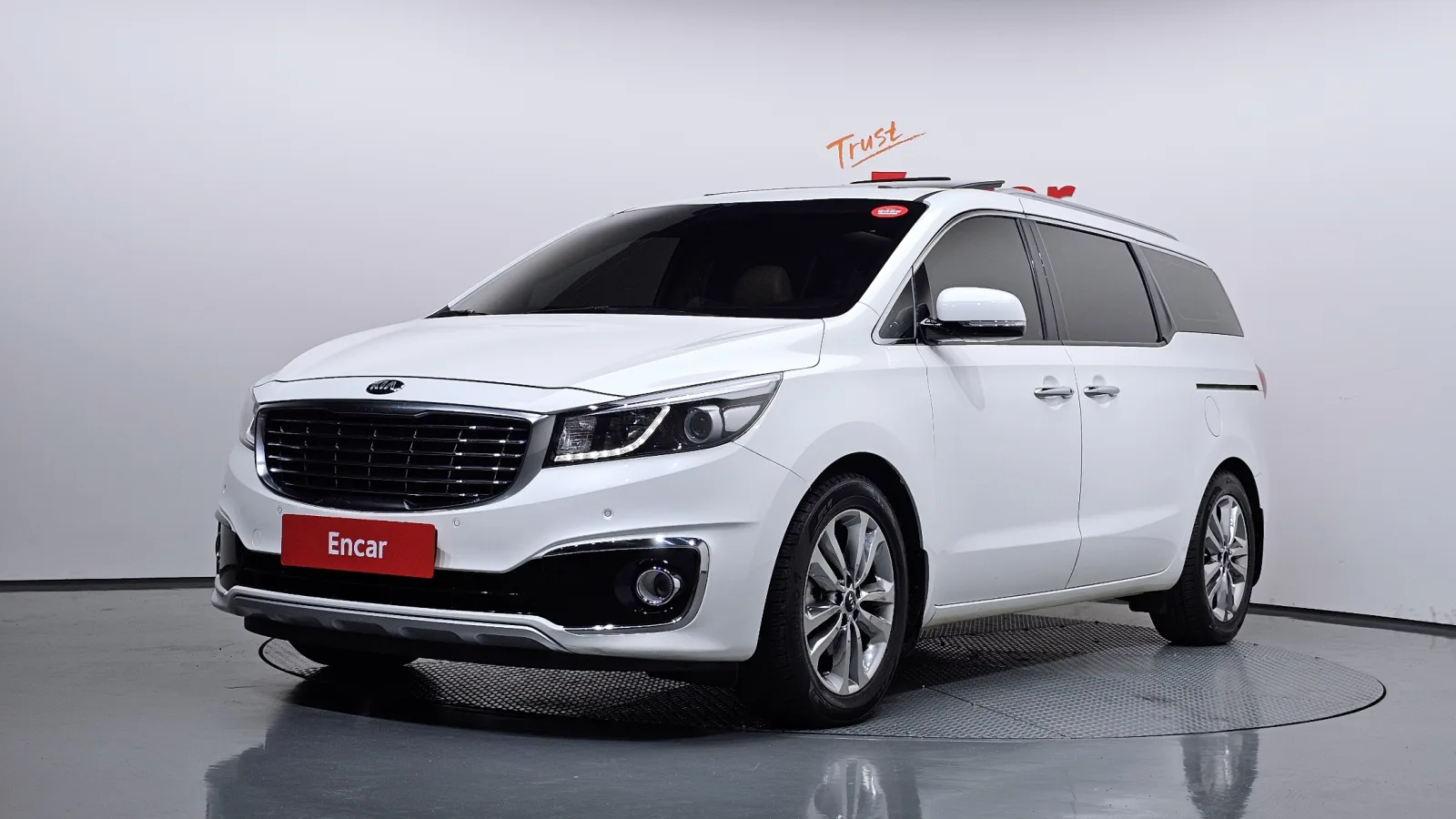 2015 Kia Carnival