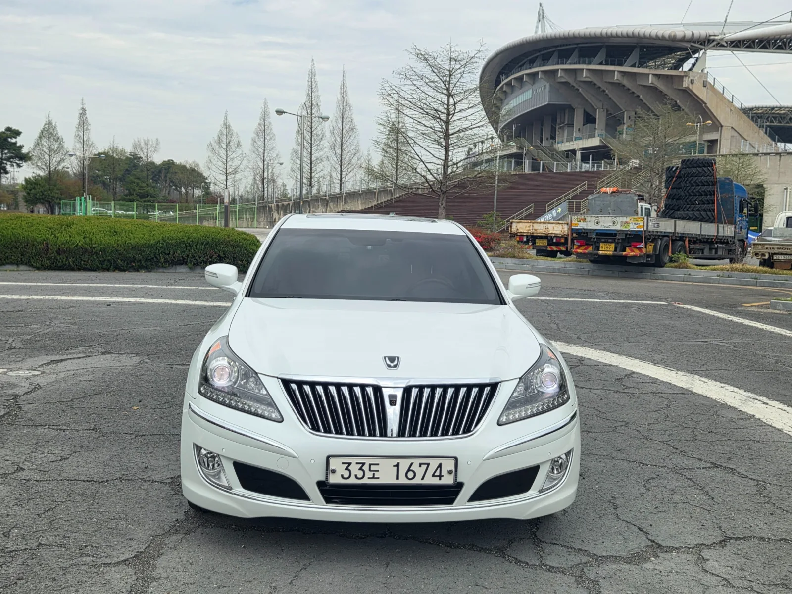 2012 Hyundai Equus