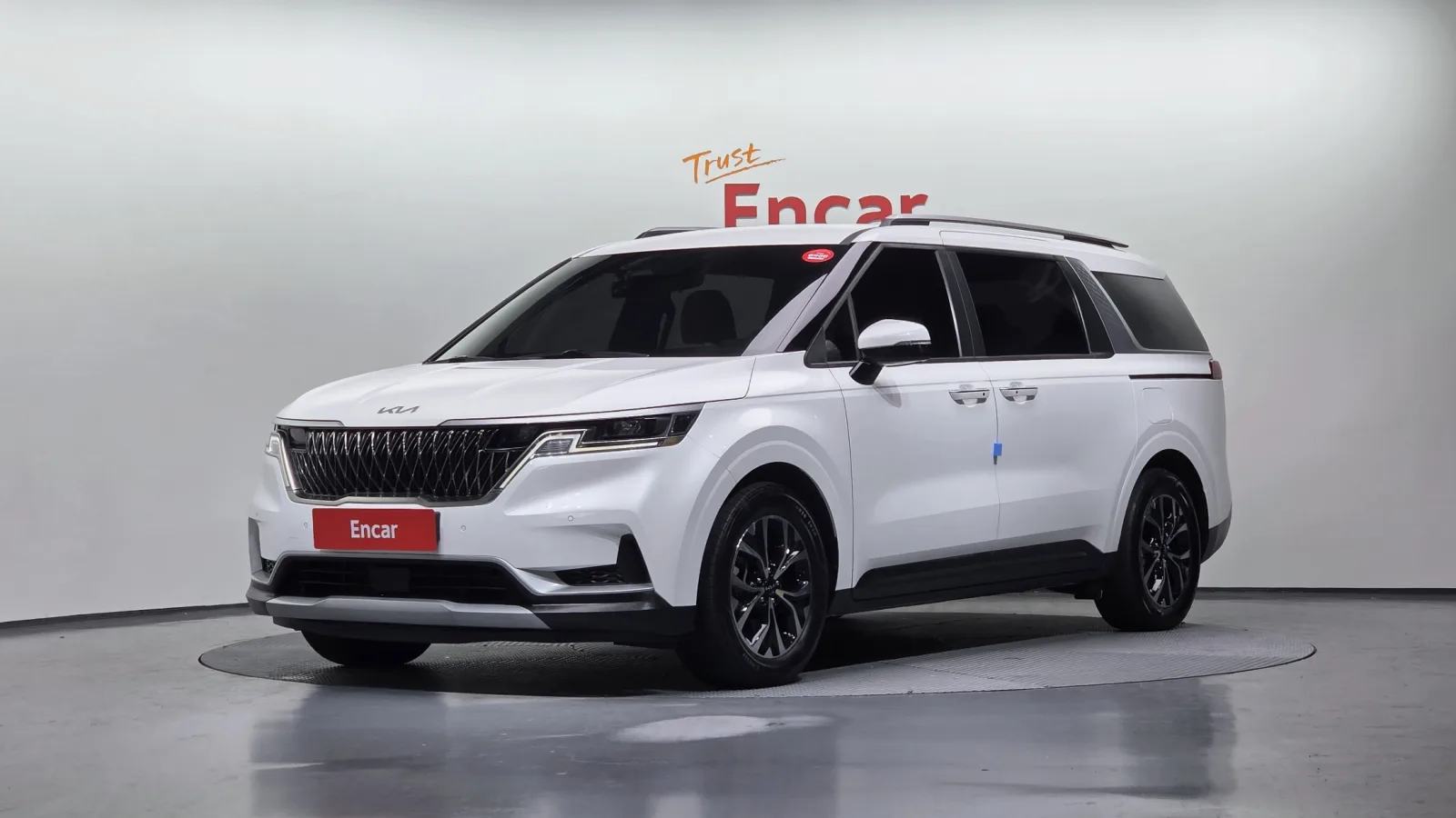 2023 Kia Carnival