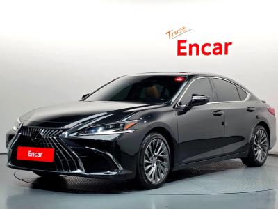 2024 Lexus ES