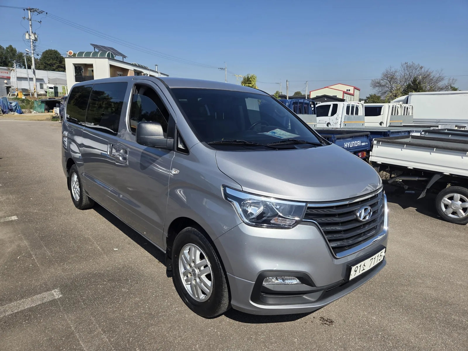 2021 Hyundai Starex