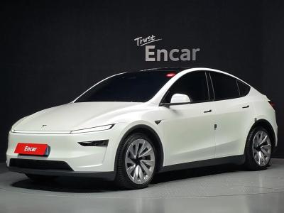 2025 Tesla Model Y