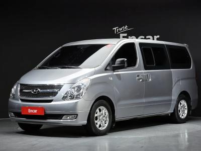 2015 Hyundai Starex