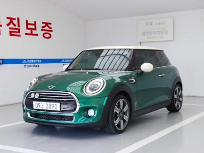 2019 MINI Cooper