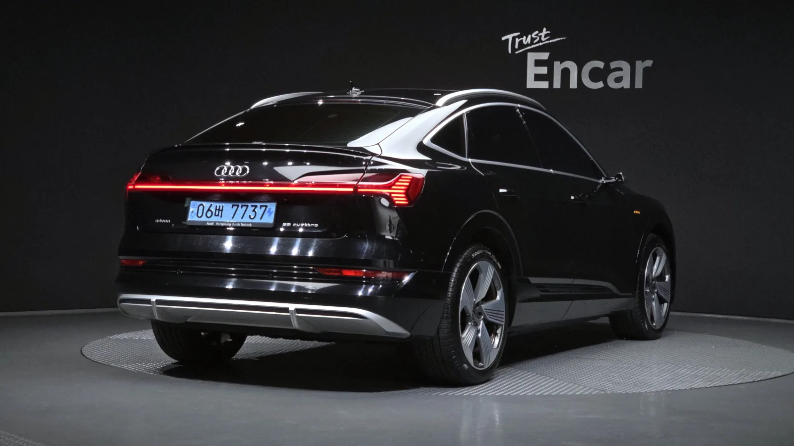 2021 Audi e-tron