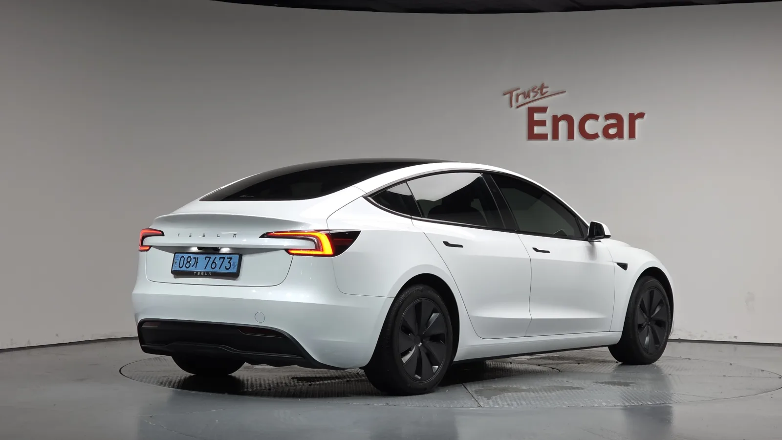 2024 Tesla Model 3
