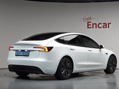2024 Tesla Model 3