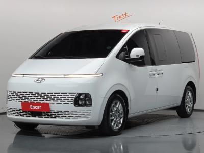 2023 Hyundai Staria