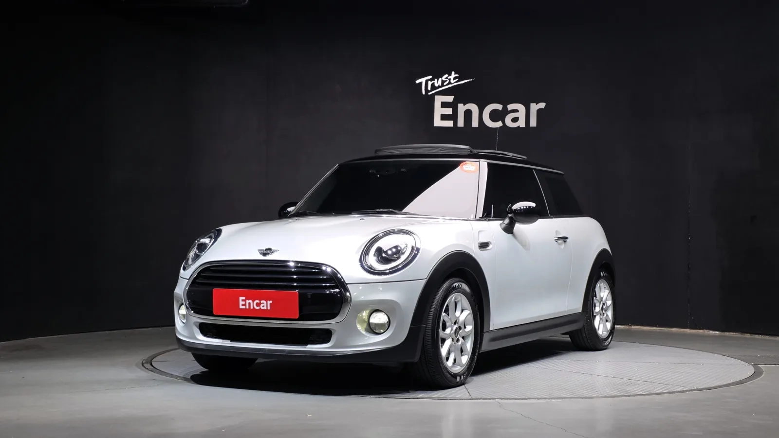 2019 MINI Cooper