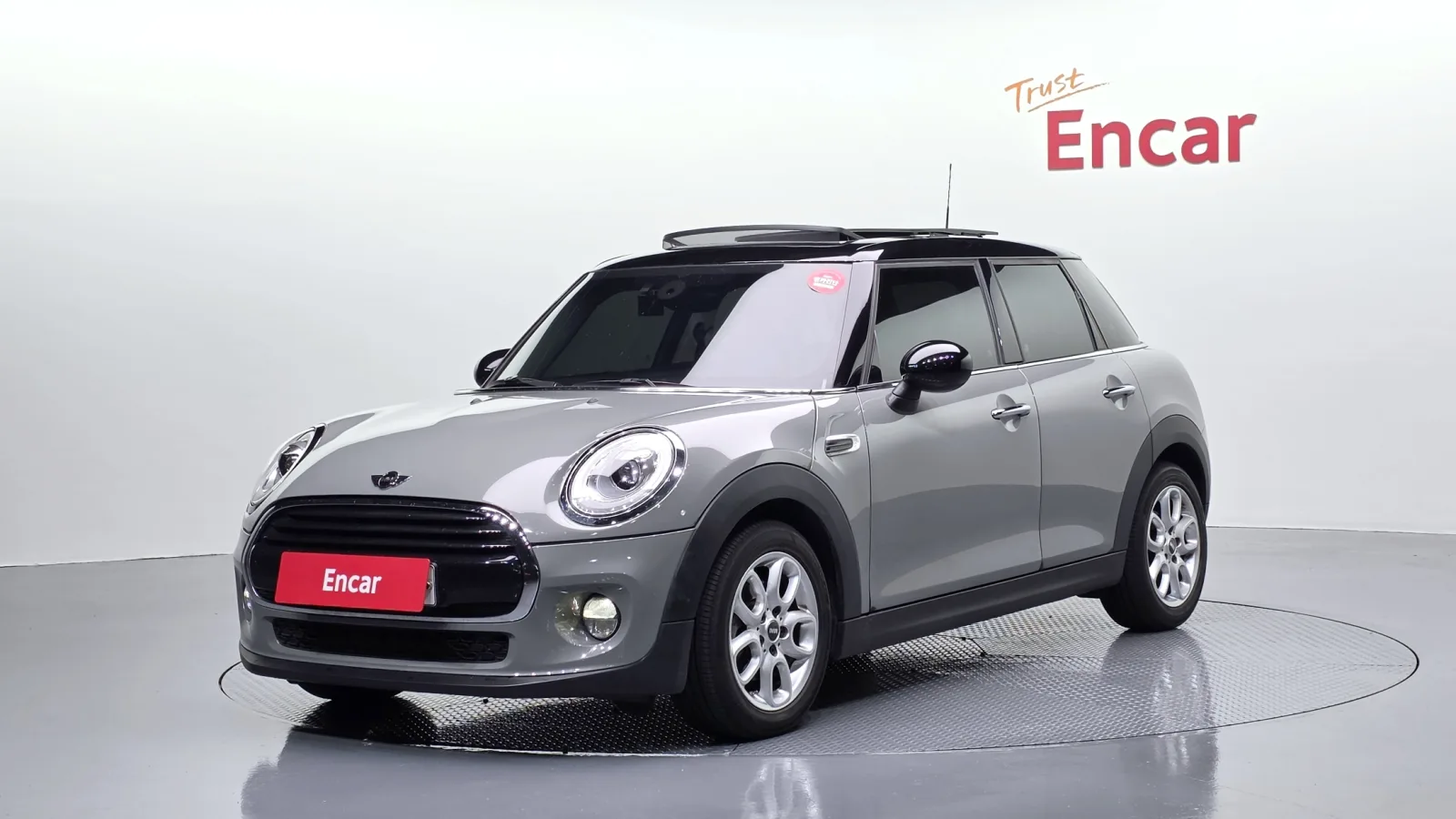 2018 MINI Cooper