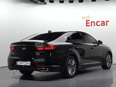 2017 Kia K7