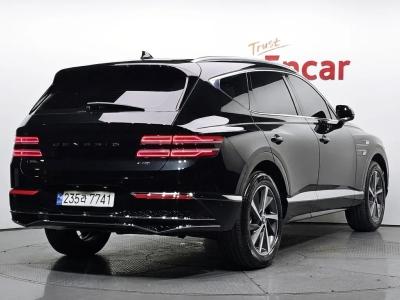 2025 Genesis GV80