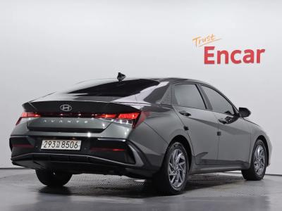 2024 Hyundai Elantra