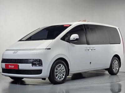2026 Hyundai Staria