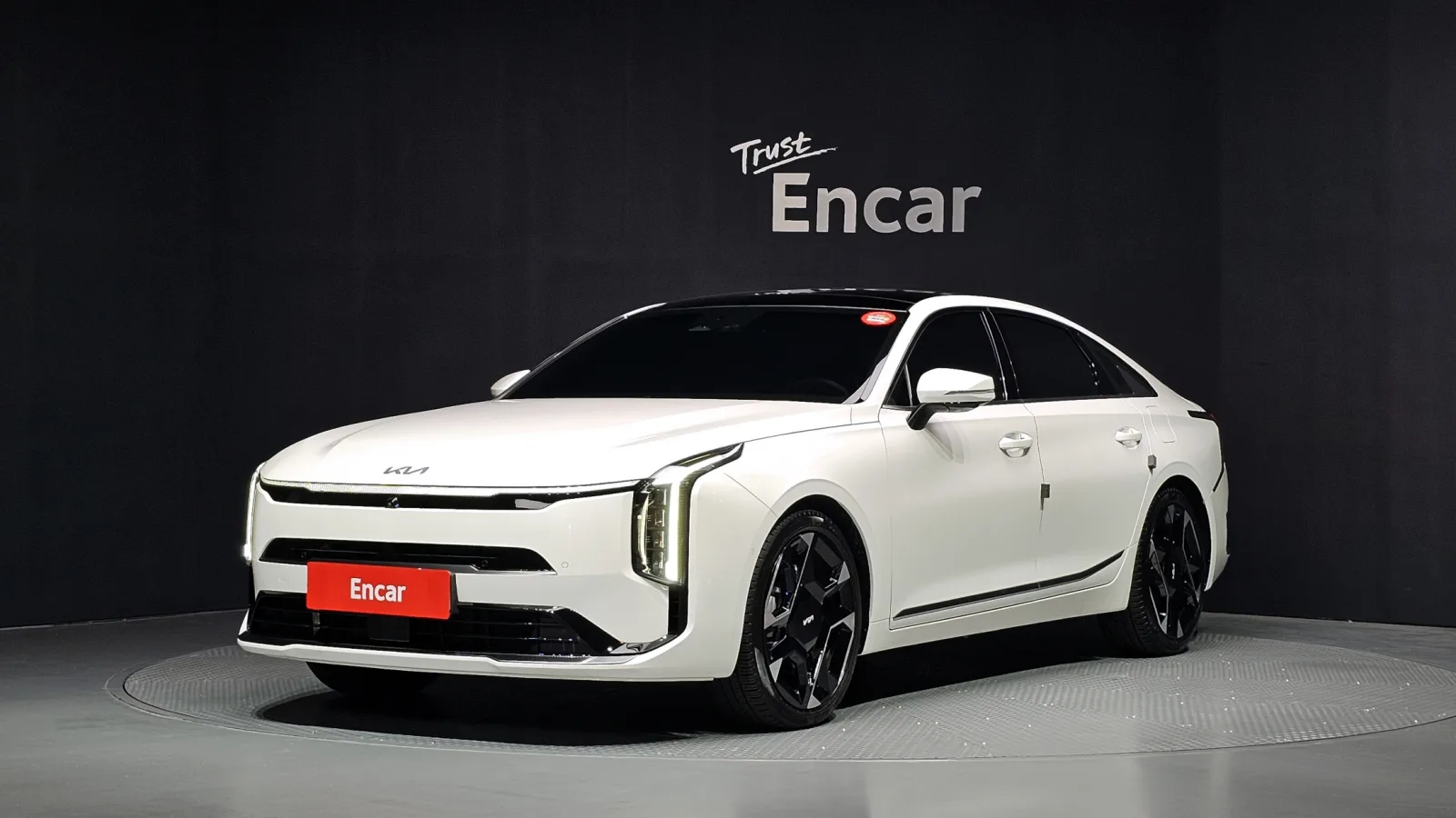 2025 Kia K8