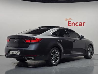 2018 Kia K7