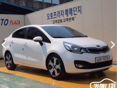 2012 Kia pride