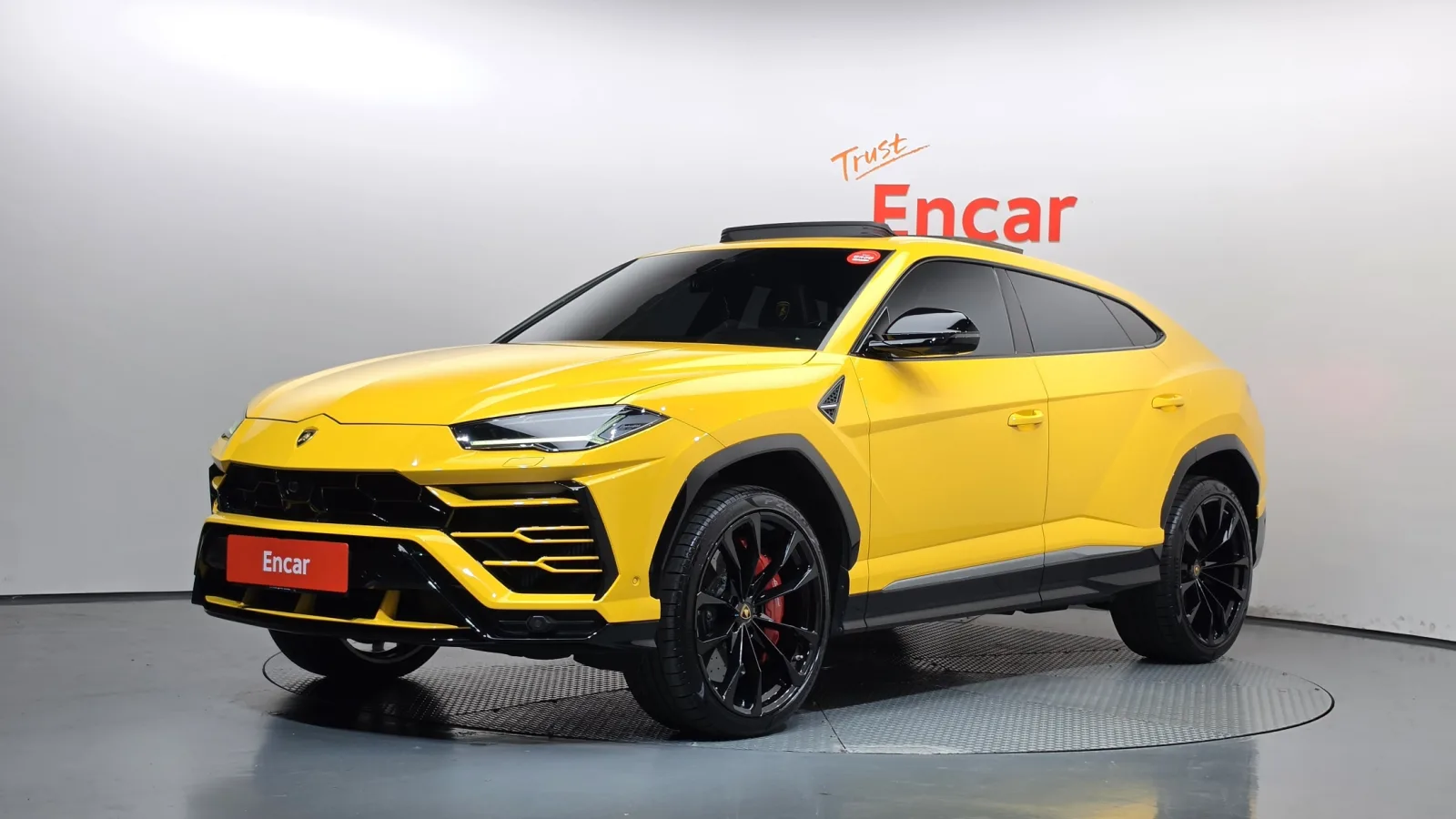 2019 Lamborghini Urus