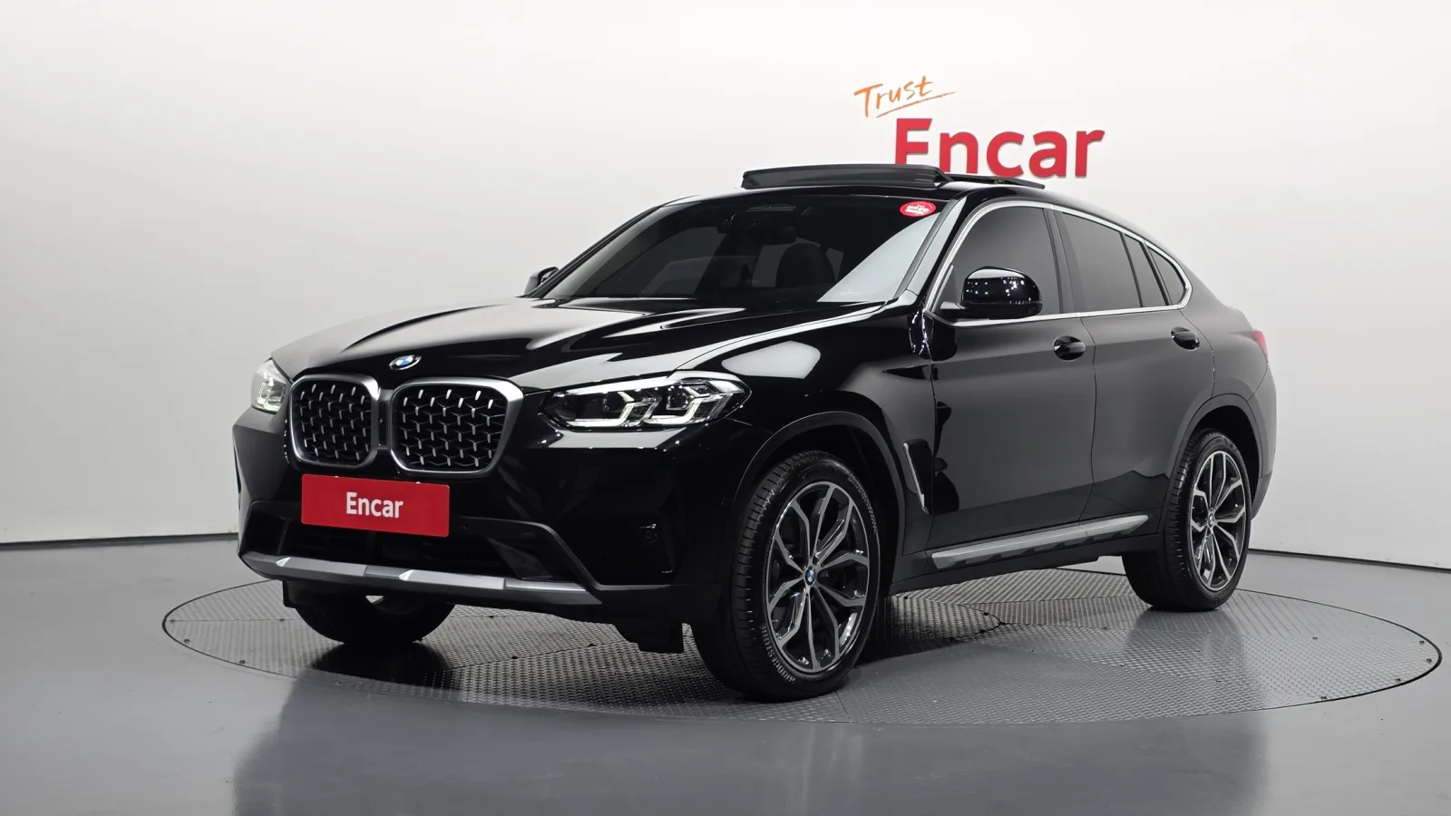 2025 BMW X4