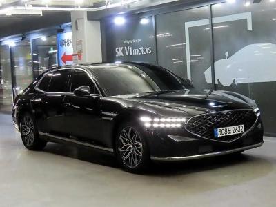 2022 Genesis G90