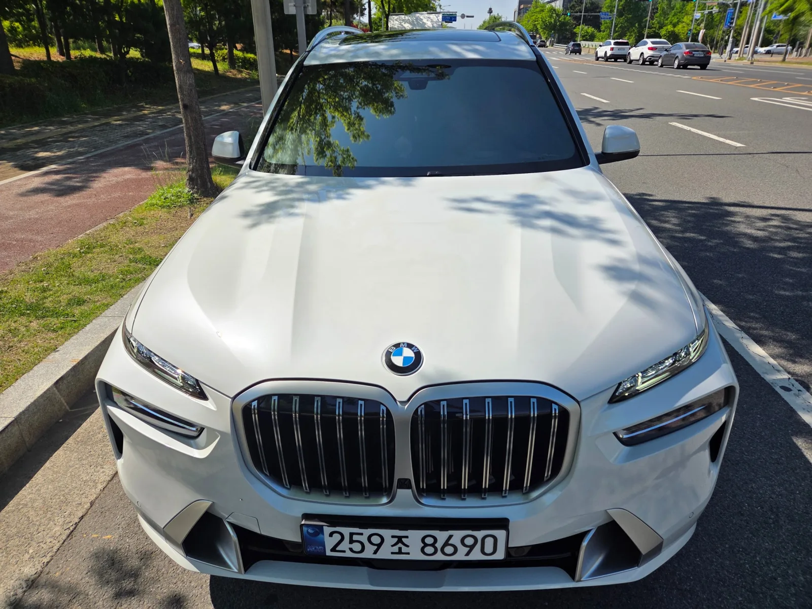 2025 BMW X7