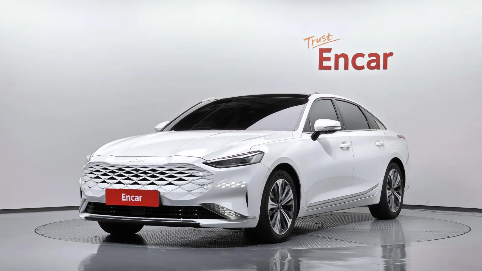 2023 Kia K8