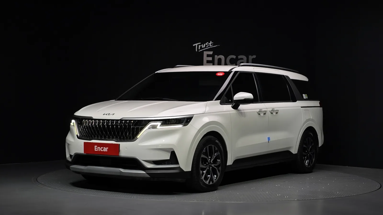 2023 Kia Carnival