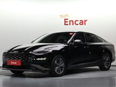 2022 Kia K8