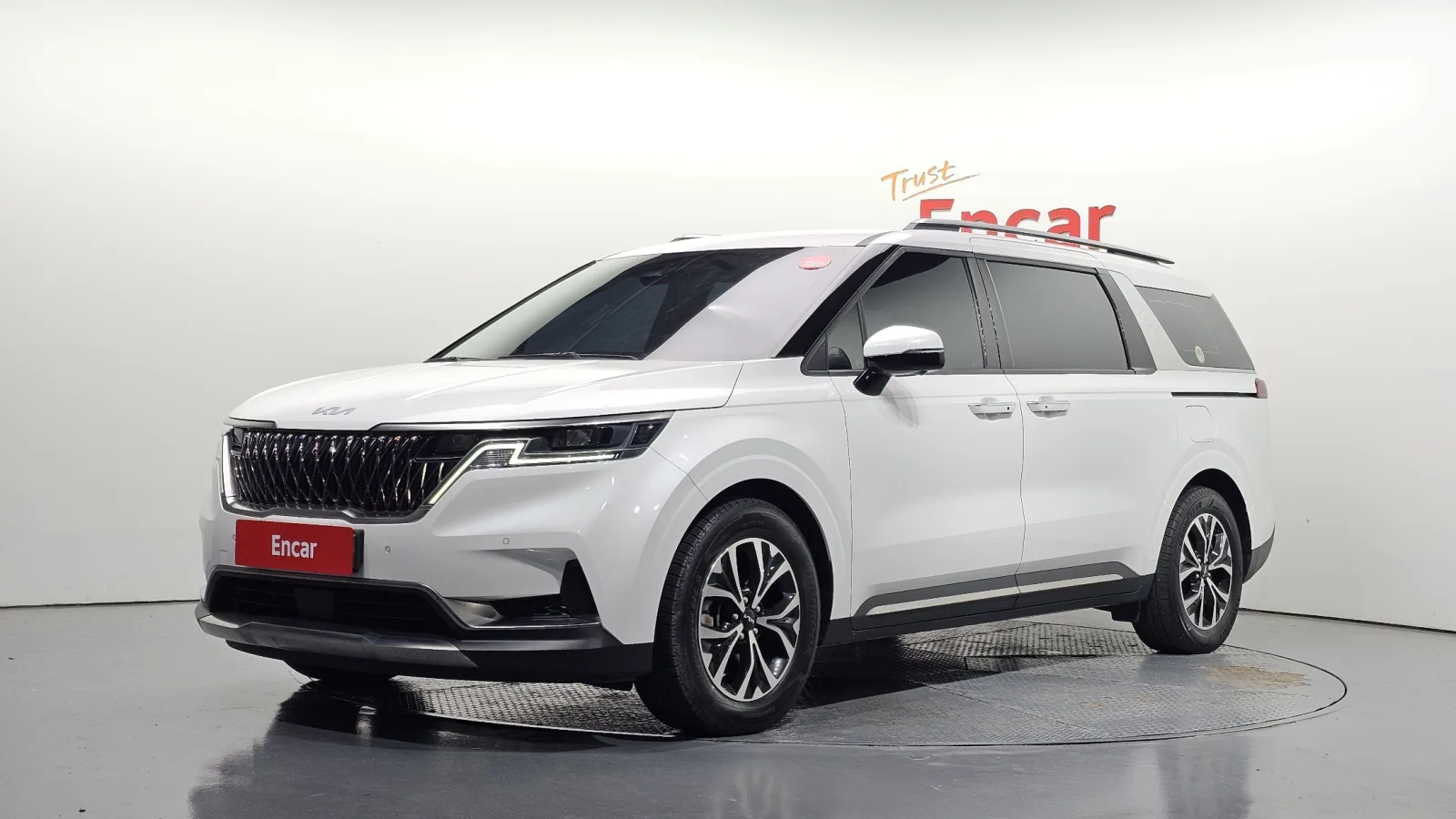 2023 Kia Carnival