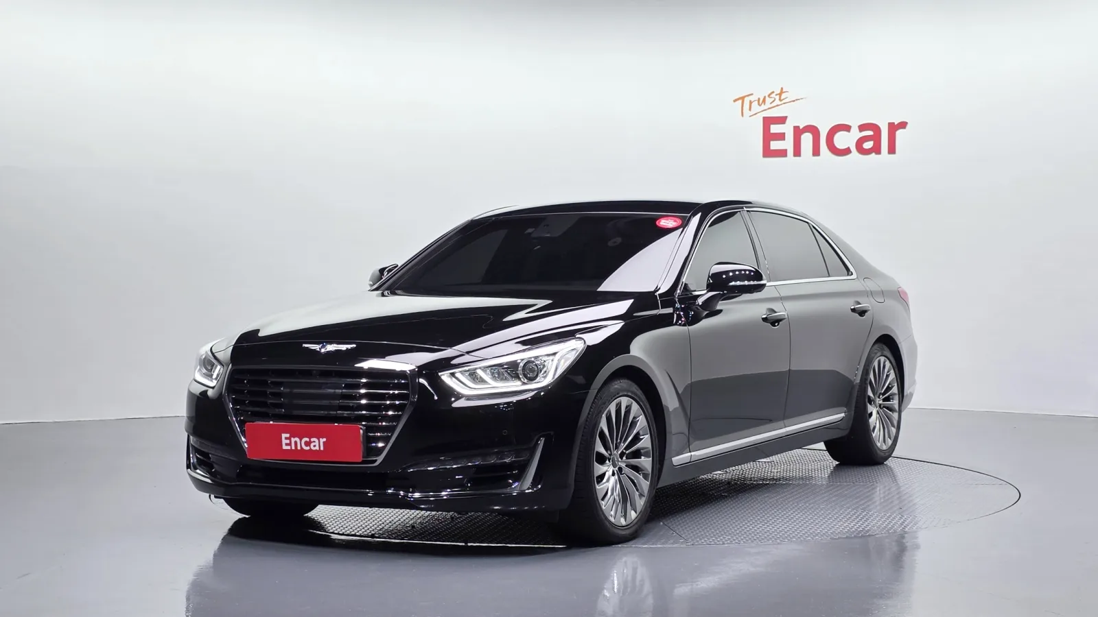 2016 Genesis EQ900