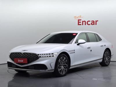 2023 Genesis G90