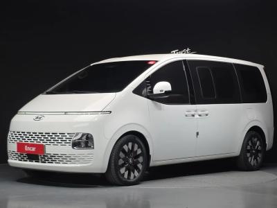 2022 Hyundai Staria
