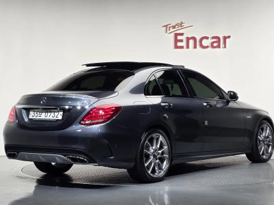 2016 Mercedes-Benz C-Class