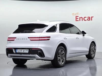 2023 Genesis GV70