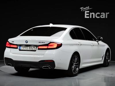 2022 BMW 5-Series