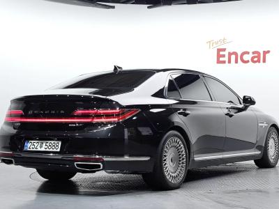 2019 Genesis G90