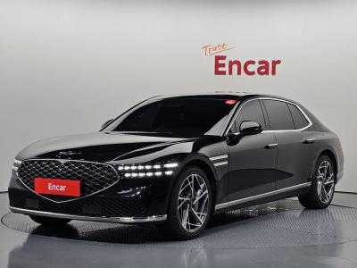 2023 Genesis G90