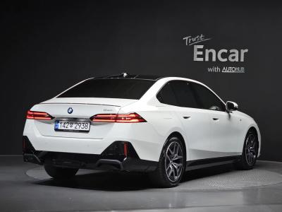 2025 BMW 5-Series