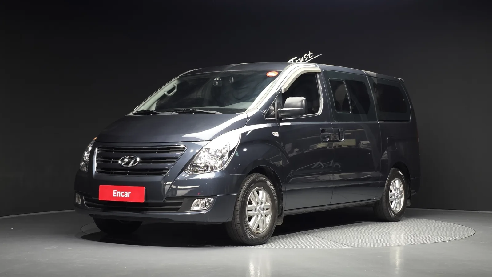 2017 Hyundai Starex