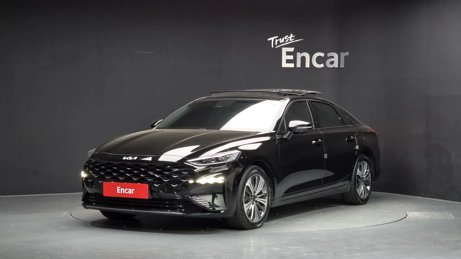 2022 Kia K8