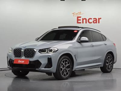 2022 BMW X4