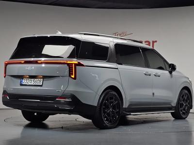 2025 Kia Carnival