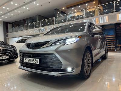 2025 Toyota Sienna