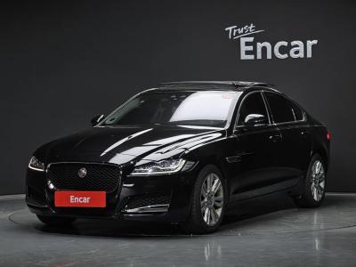 2019 Jaguar XF